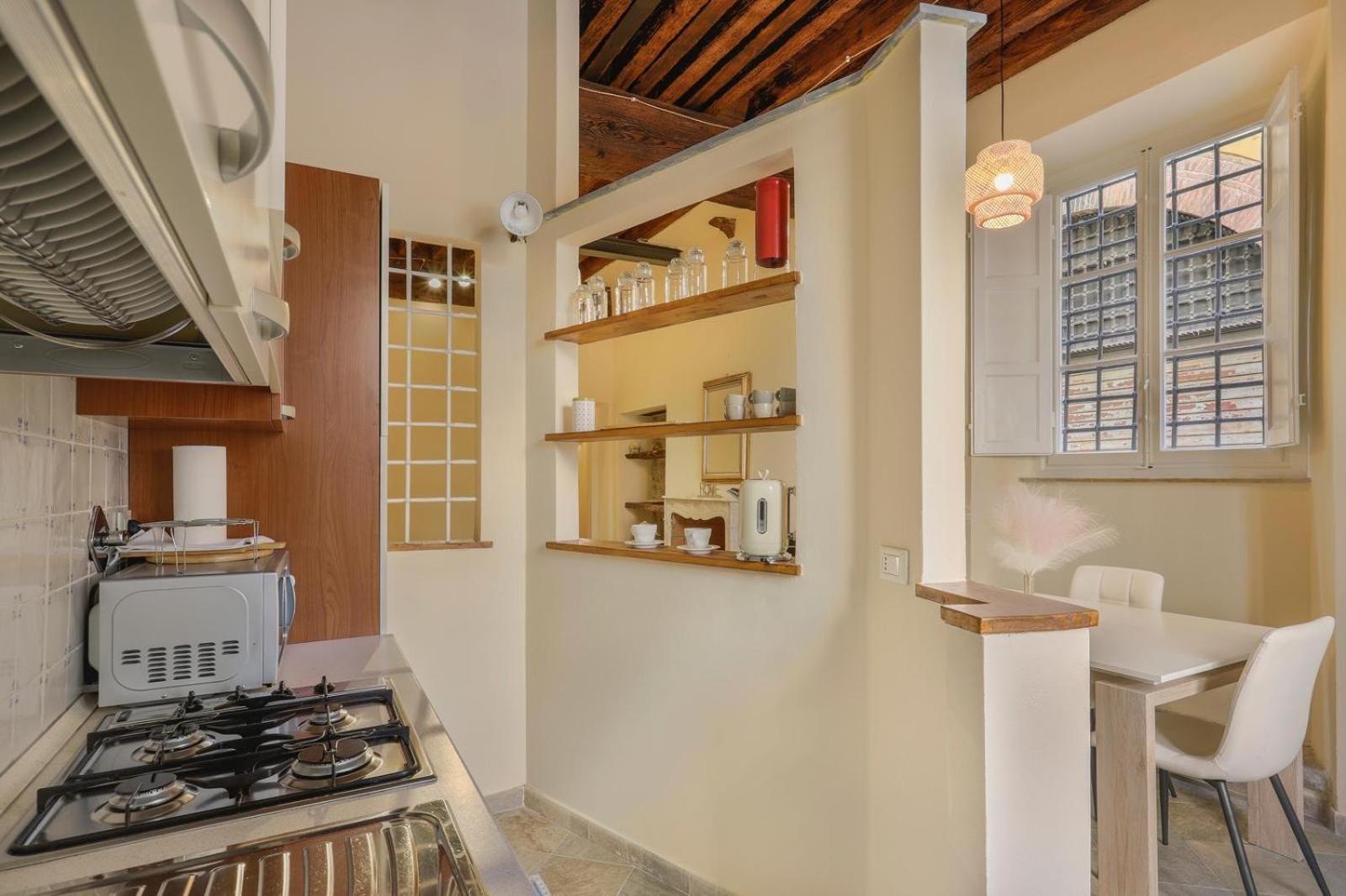 Lady Miranda Apartment ลุคคา ภายนอก รูปภาพ
